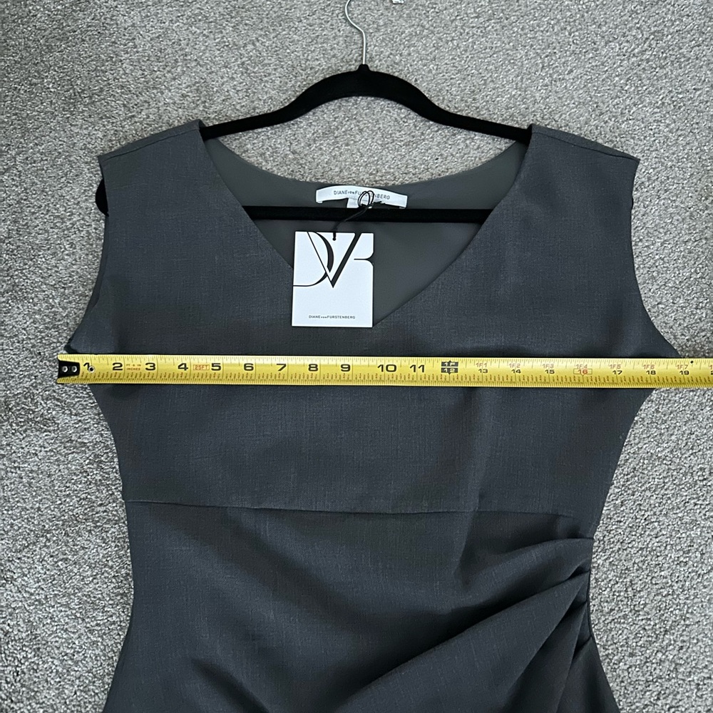 Diane Von Furstenberg NWT Bevin dress, size 6, colour is Night Fall (dark grey) - Picture 9 of 12